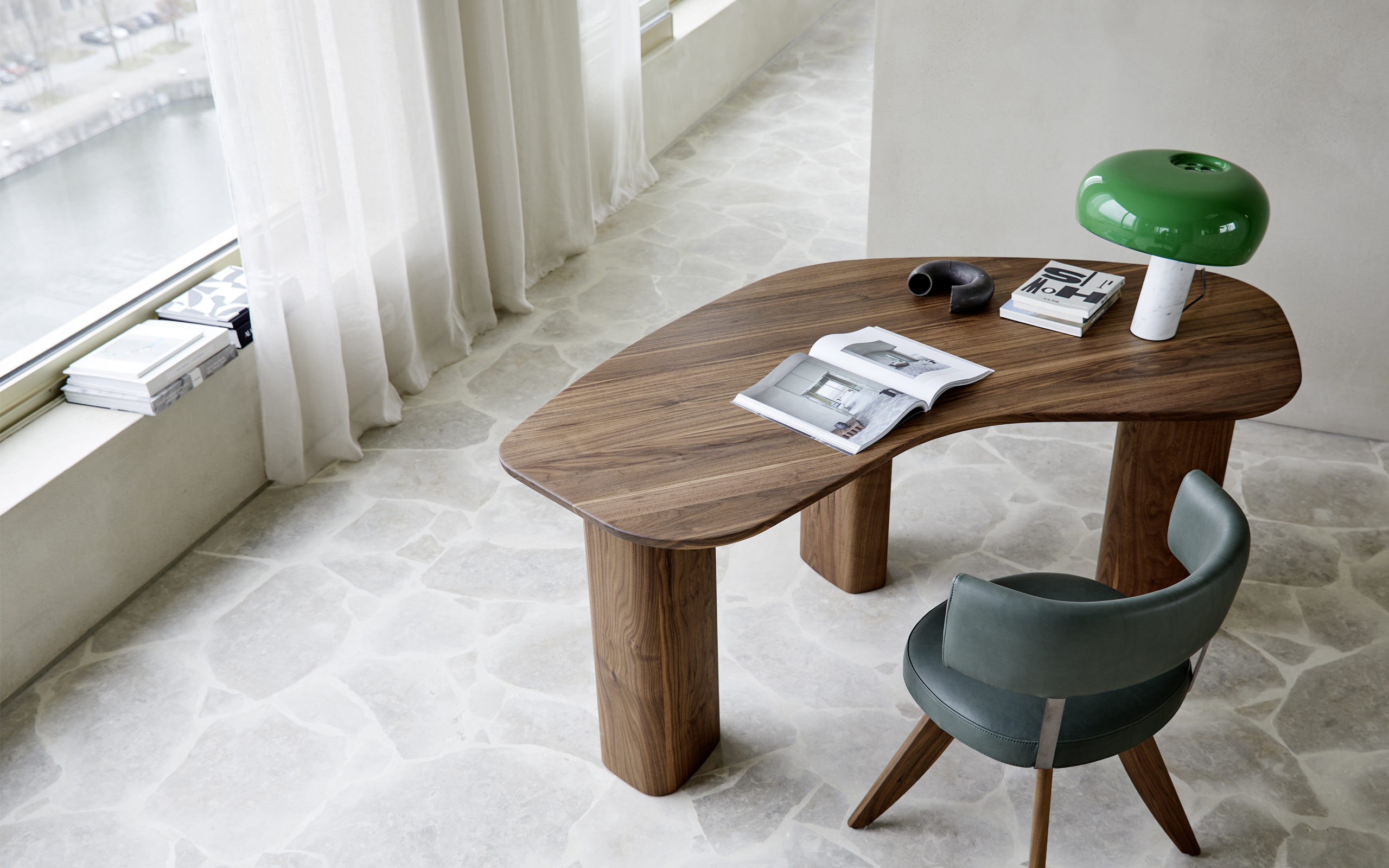 OSO Desk by more